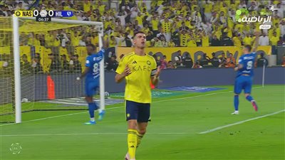نتيجة وأبرز أهداف مباراة النصر والهلال في الدوري السعودي بعد 30 دقيقة