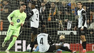 موعد مباراة برشلونة وفالنسيا في الدوري الإسباني والقنوات الناقلة