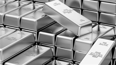 انخفاض سعر الفضة في مصر بنسبة 0.7% أسبوعيا مع ثبات الجنيه أمام تقلبات السوق العالمية
