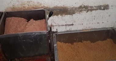 مصادرة 2200 عبوة عصير ومياه غازية مزيفة في الغربية مرتبطة بشركة وهمية