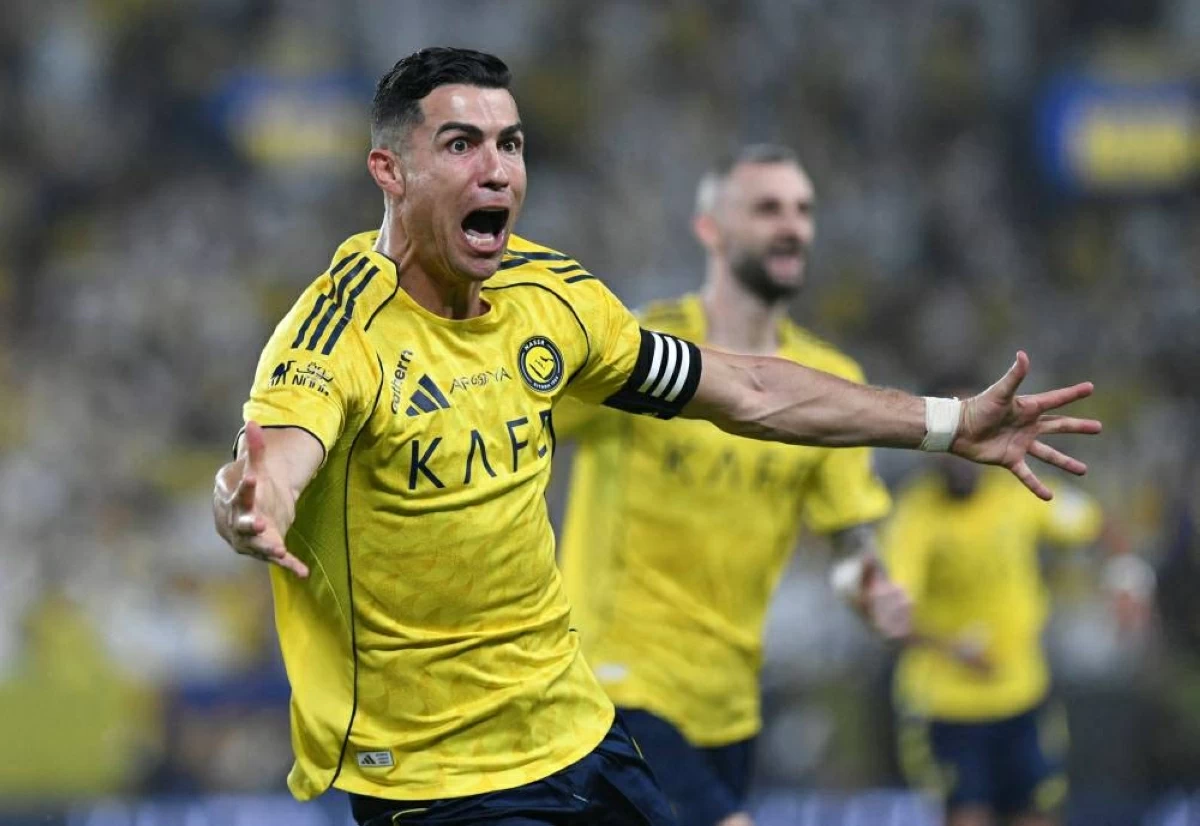 رونالدو «المدافع عن التحكيم والدوري السعودي» يقرّب النصر من اللقب المنتظر