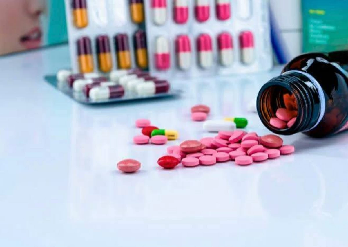 حالة طبية نادرة.. دواء جلدي شائع يحول سيدة إلى اللون الأزرق
