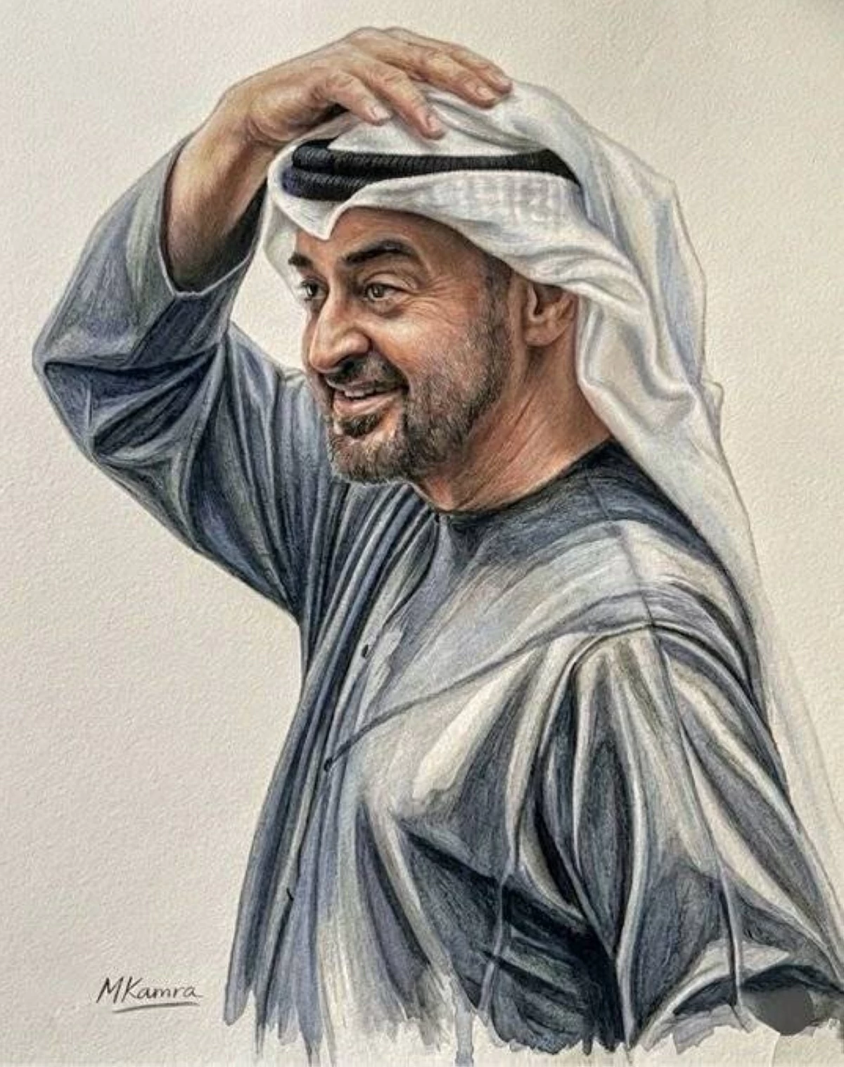 قرقاش يبرز محمد بن زايد كقائد ملهم يتواصل مع المجتمع