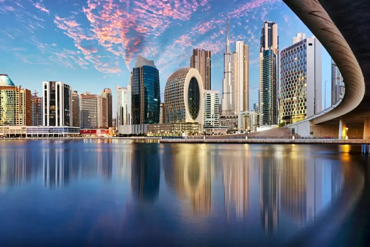 عودة الأثرياء إلى دبي وتعليق رايان هاوسام على فقدان الحكومة البريطانية الفرصة