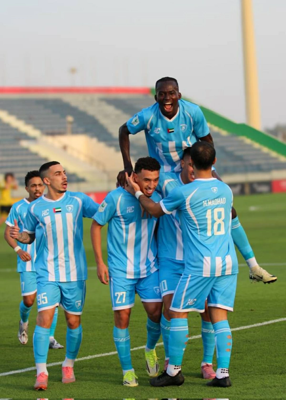 مانشستر يونايتد يقترب من حسم لقب الدوري الممتاز