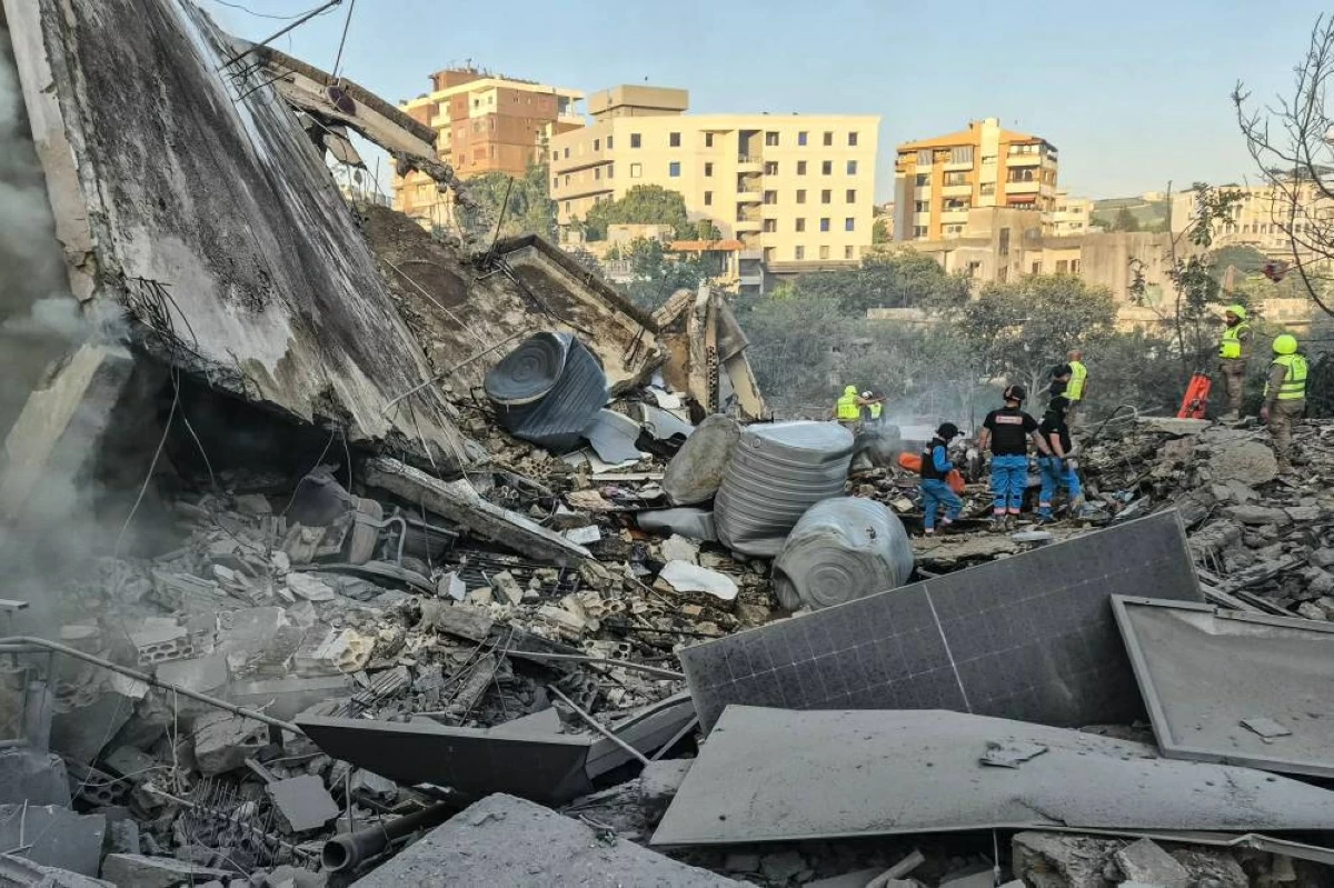 خسائر بشرية بين مسعفين ومدنيين جراء غارات وتقدم مدرع جنوب لبنان