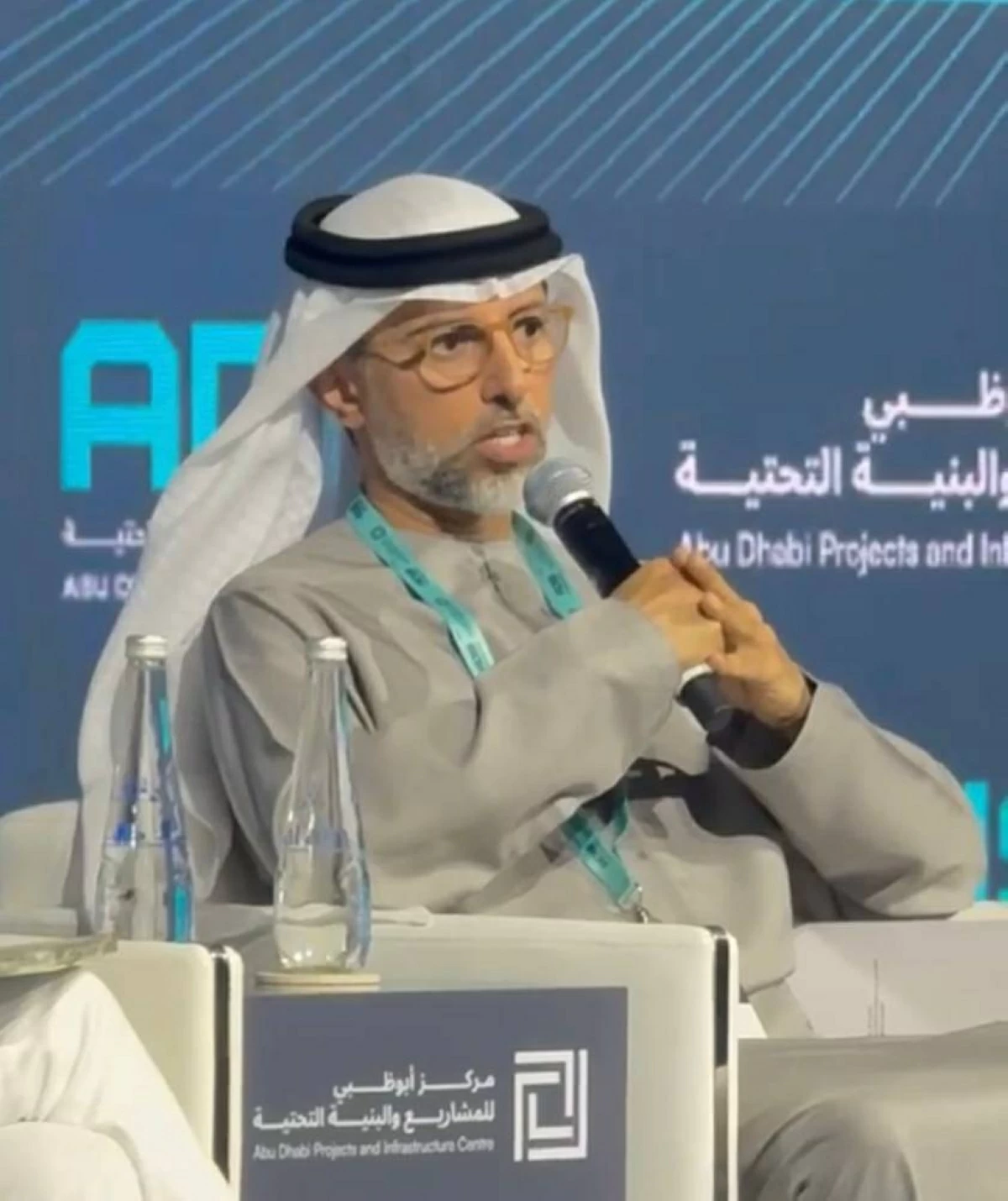 سهيل المزروعي يؤكد تواجد الإمارات بين الدول الخمس الأولى عالمياً في مستوى جودة البنية التحتية
