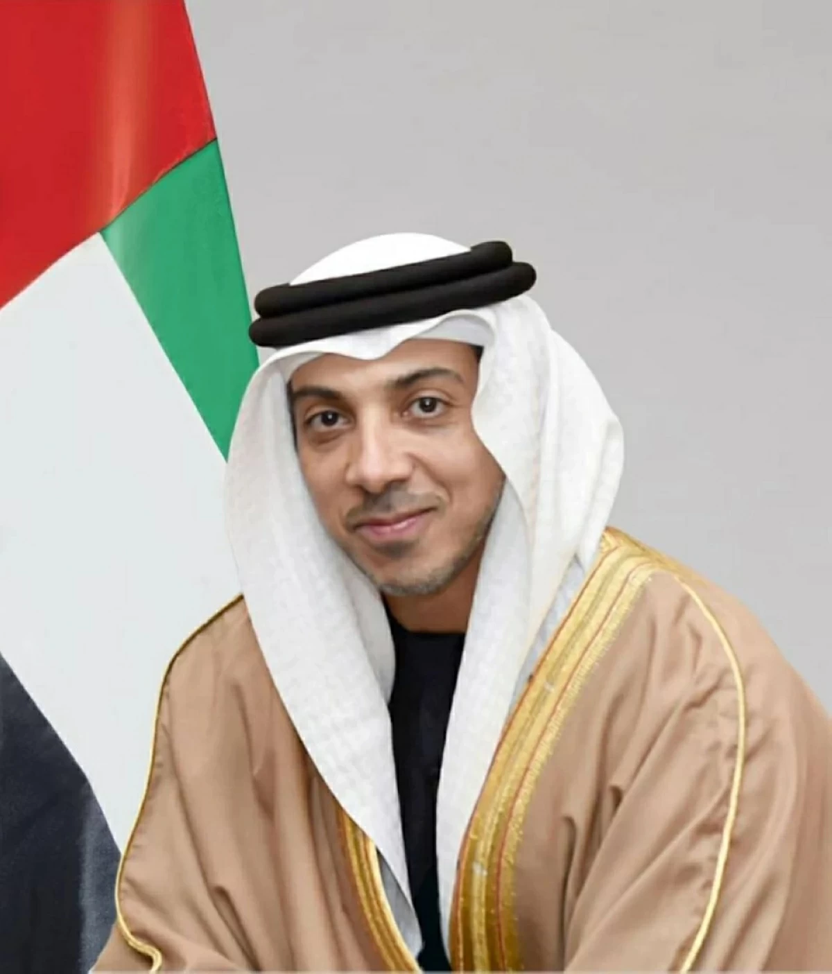 منصور بن زايد: «الإمارات لبحوث الاستمطار» ركيزة دولية لدعم الأمن المائي