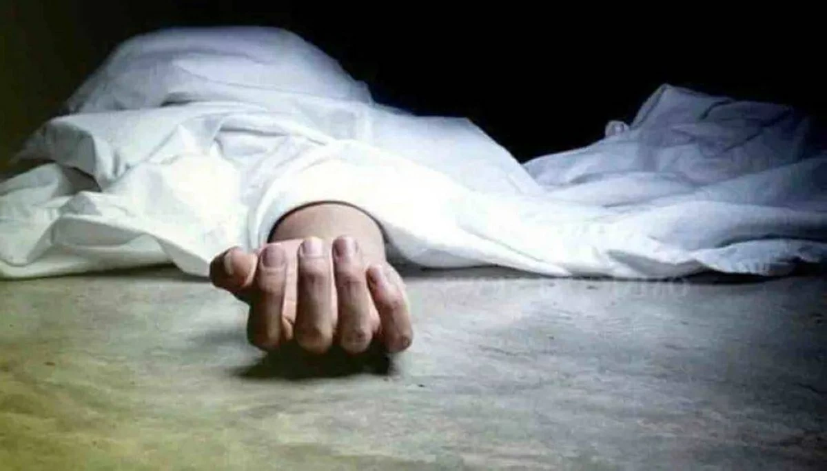 طالب ينتحر خلال أداء امتحانه في جامعة مصرية: تفاصيل الحادث من الطابق الثالث