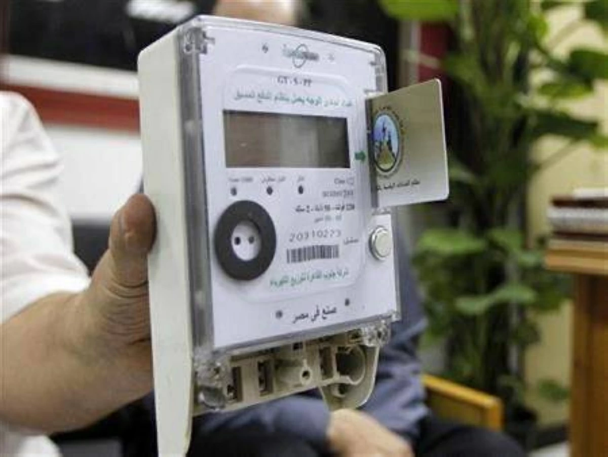 مصر تعلن خطة جديدة لضبط عدادات الكهرباء الكودية والإجراءات المرتبطة بها