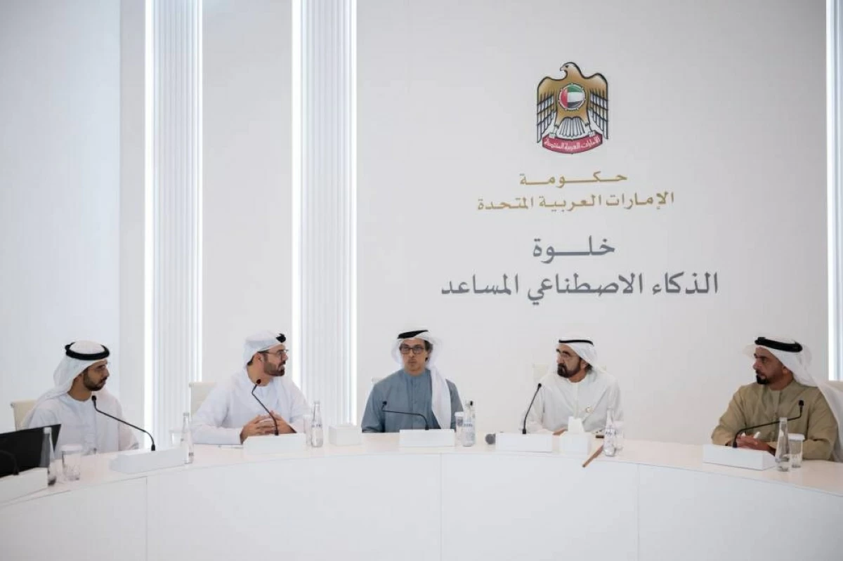 منصور بن زايد: الإمارات ترسم خارطة متقدمة لحكومات المستقبل بالذكاء الاصطناعي