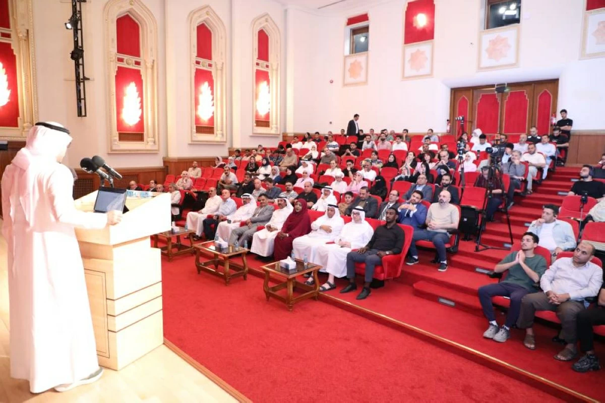 قصائد تحتفي بالتاريخ وتحتضن الولاء في مهرجان بيت الشعر بالشارقة