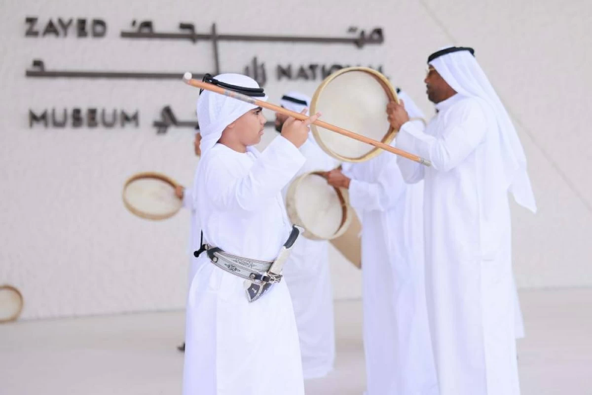 احتفالات العيد في متحف زايد تجمع الزوار بأجواء مميزة
