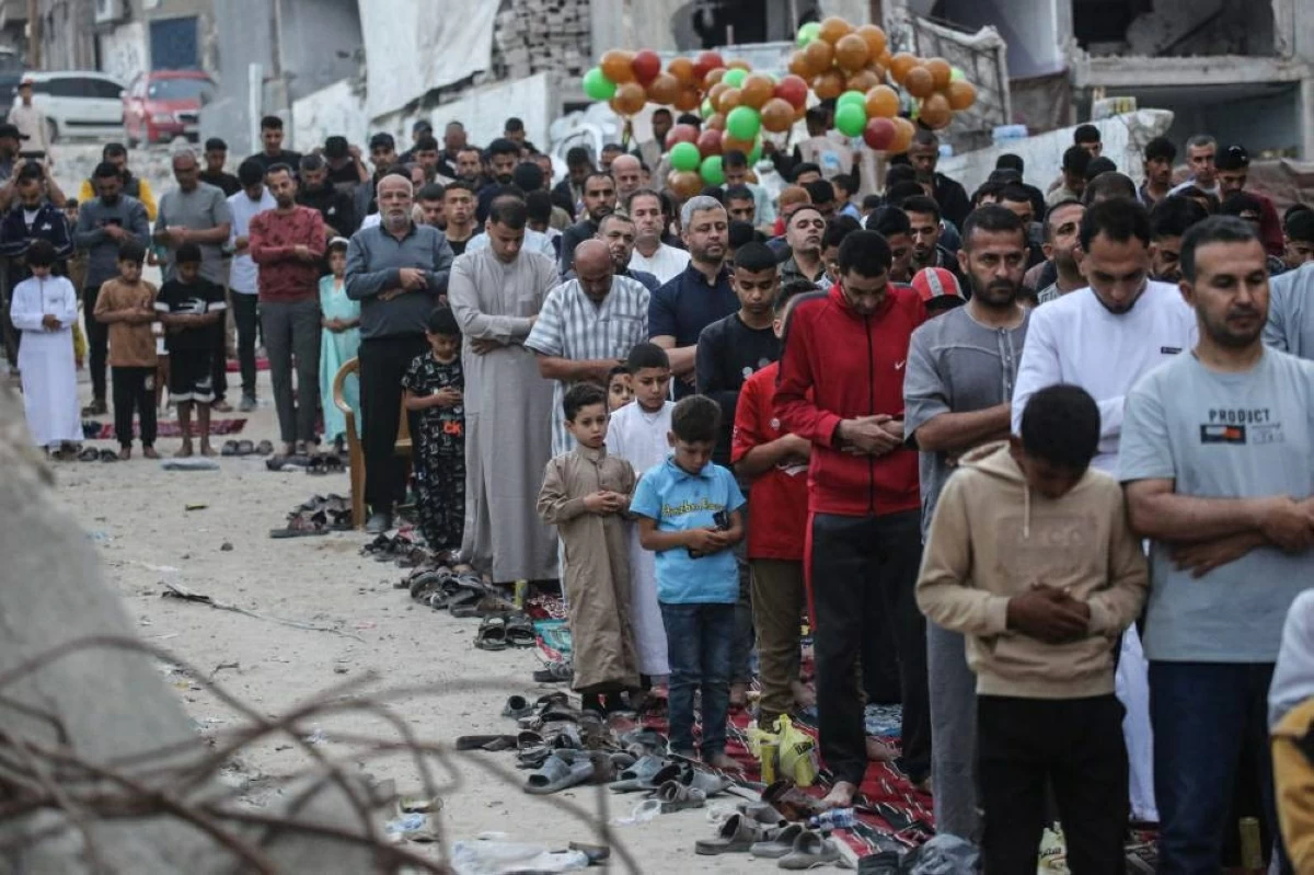 الاحتفالات بالعيد في غزة وسط تحديات وظروف صعبة