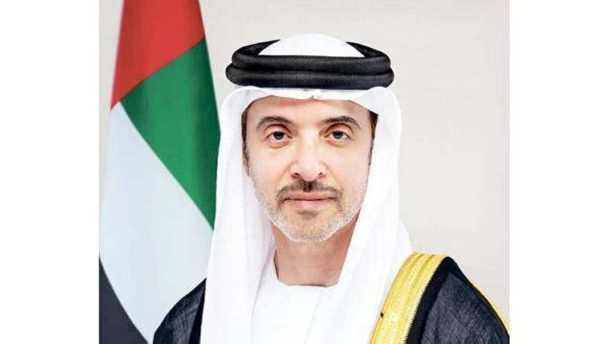 هزاع بن زايد يتمنى للإمارات دوام الاستقرار والنمو الاقتصادي