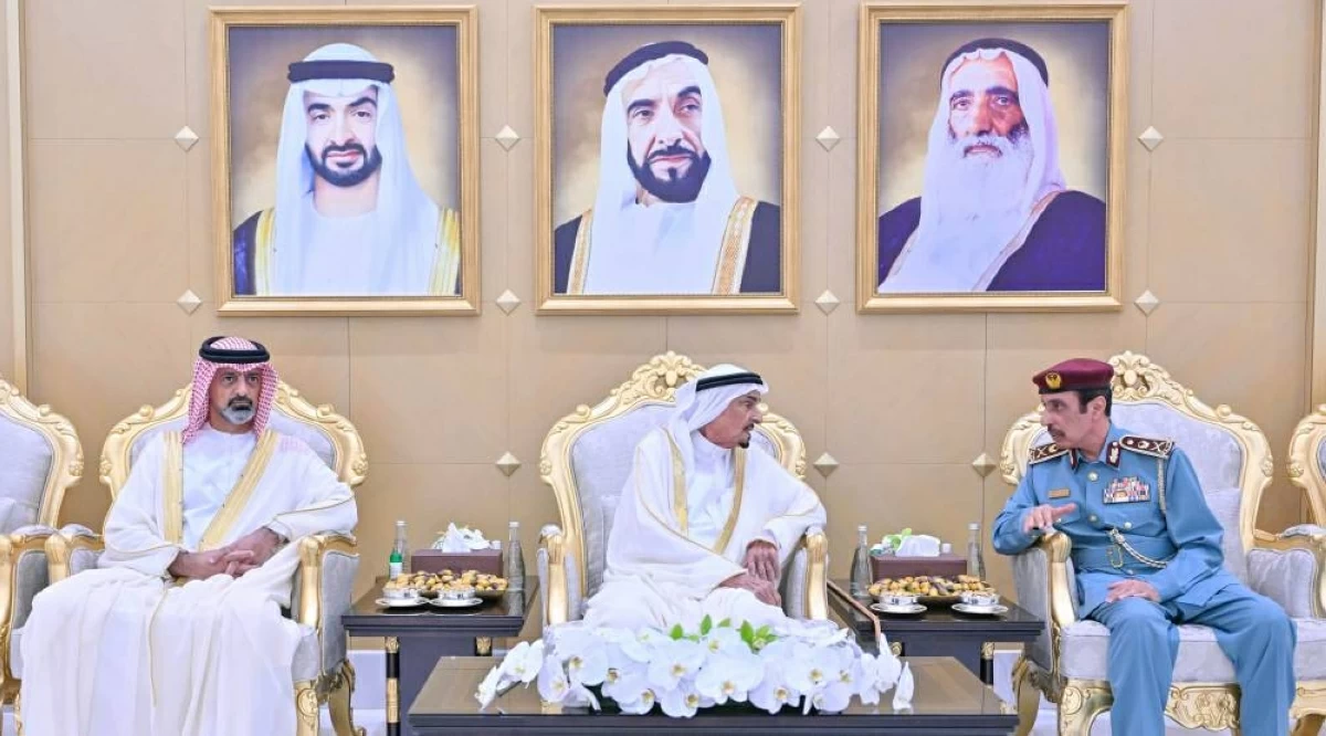 النعيمي والشرقي والمعلا وسعود بن صقر يرحبون بالمعايدين في مناسبة العيد
