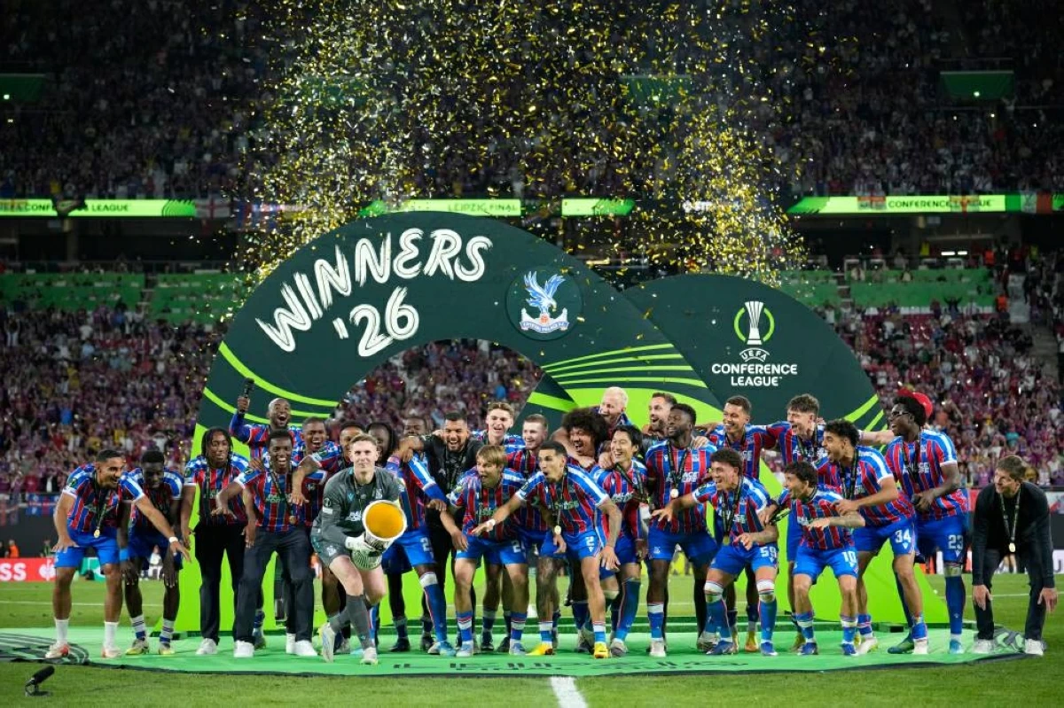 كريستال بالاس يتوج بلقب تاريخي في دوري المؤتمر