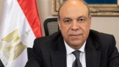 وزير الطيران المدني ينعى ضحية حادث طائرة تدريب بمطار 6 أكتوبر ويأمر بفتح تحقيق عاجل