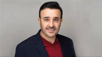 قدامي 5 سنين وأوقف الغناء.. والنفاق من أقرب الناس ضيّع بوصلتي وأثر على صحتي
