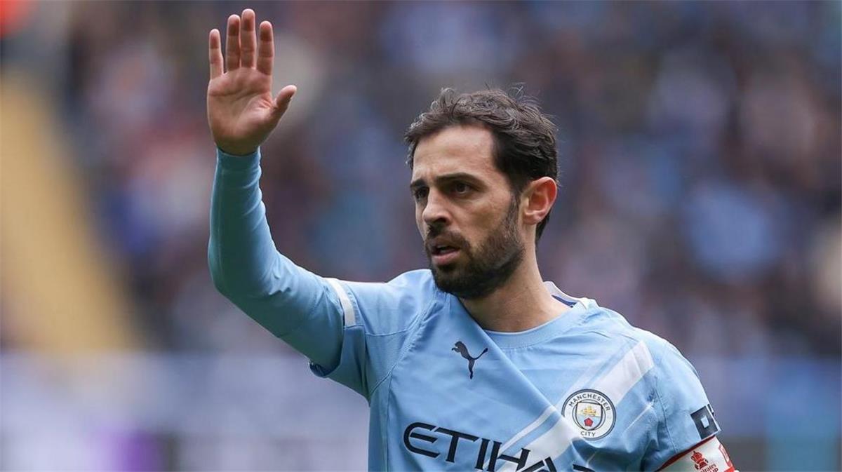 برناردو سيلفا يغير خطته بشأن وجهته القادمة بين برشلونة وأتلتيكو مدريد