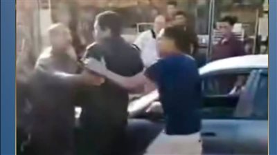 أولوية المرور أشعلت الأزمة.. إحالة ضابط للتحقيق بعد مشادة مع مواطن بالمنوفية