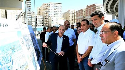 رئيس الوزراء يفتتح كوبري “الفريق أول سليمان عزت” بالإسكندرية