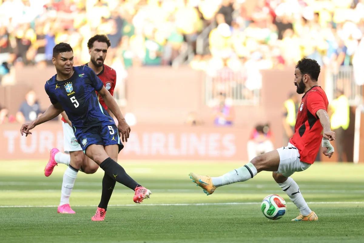 فيديو | رد فعل كاسيميرو بعد لومه على هدف تعادل مصر أمام البرازيل