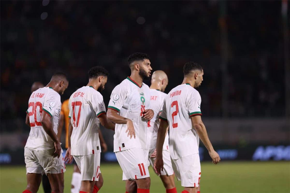 إصابة مقلقة لثنائي المغرب في مباراة النرويج قبل كأس العالم
