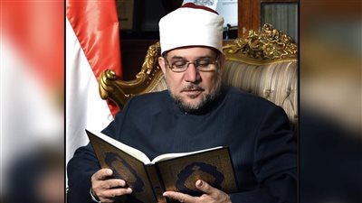 القابض على وقاره الإعلامي في زمن هوس الترند كالقابض على الجمر