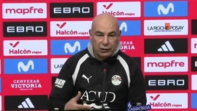 كأس العالم 2026.. حسام حسن يدعم مهند لاشين ويطالبه بنسيان خطأ مباراة البرازيل