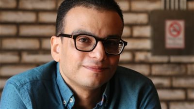 اتهم بتشبيه المعاقين بالكلاب.. القصة الكاملة لـ أزمة تصريحات أمير رمسيس