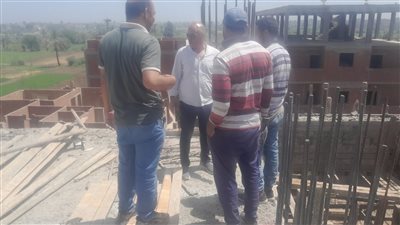 رئيس مدينة ببا يتابع ميدانيًا الموقف التنفيذي لمشروع إحلال وتجديد المستشفى المركزي بالمدينة
