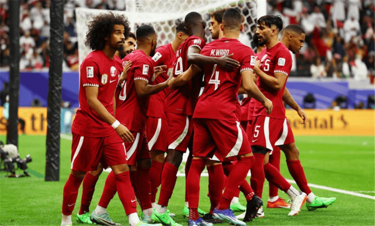 حكام مباراة قطر وسويسرا في كأس العالم 2026