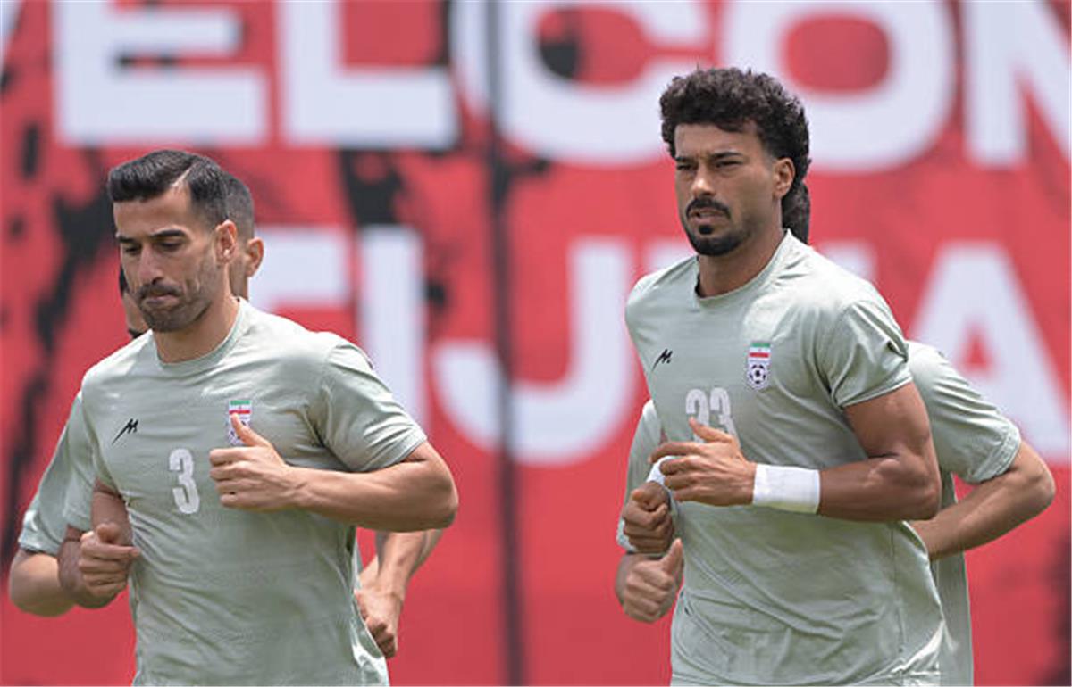 العثور على جثة مُحللة بجوار ملعب تدريب منتخب إيران قبل أولى مبارياته في كأس العالم