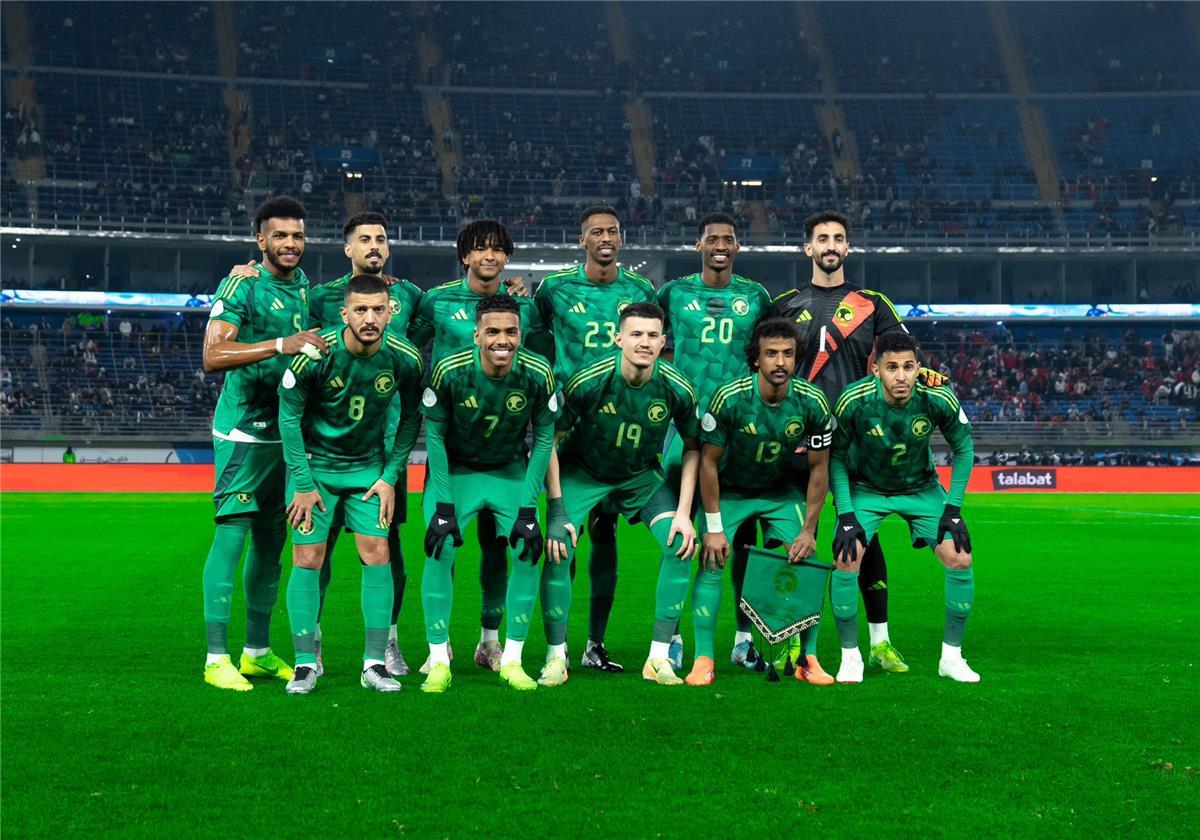 عبد الله الخبيري: جاهزون لكأس العالم.. ودونيس يعرف اللاعب السعودي