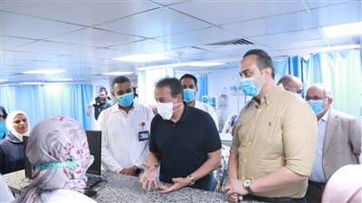 وزير الصحة يتفقد مركز أورام المنيا ومستشفى التأمين الصحي استعداداً لبدء التشغيل التجريبي لمنظومة التأمين الصحي الشامل