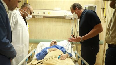 وزير الصحة يتفقد مركز طب أسرة أتليدم ومستشفى ملوي استعداداً لتشغيل التأمين الصحي الشامل بالمنيا