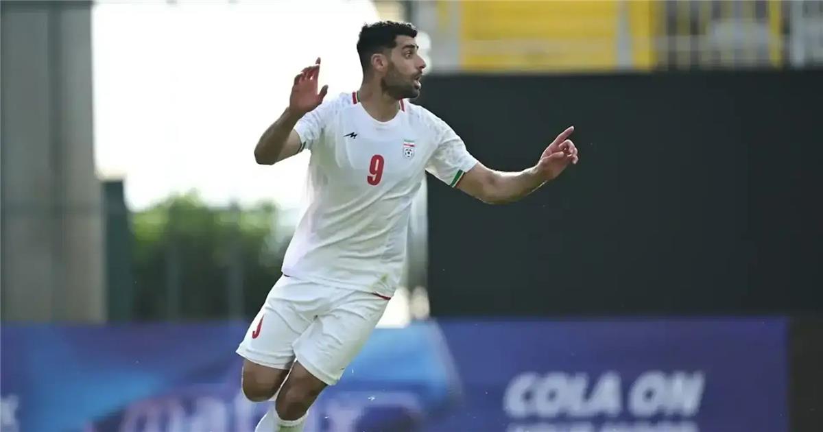 مهدي طارمي يشيد بمصر قبل كأس العالم.. ويكشف سر قوة إيران