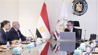 وزير التخطيط يبحث مع سفير أذربيجان صياغة مرحلة جديدة من الشراكة التنموية وتوسيع الاستثمارات المشتركة