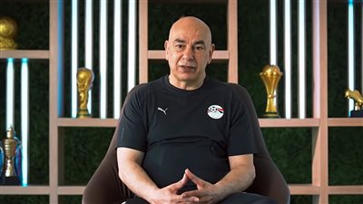 كرة القدم حياة المصريين.. ومحمد صلاح من أفضل لاعبي العالم وأتمنى أن يحطم أرقامي