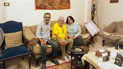 مهرجان القاهرة للفيلم القصير يوثق مسيرة عباس صابر في كتاب تذكاري جديد