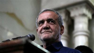 قرار الحرب والتفاوض بيد المرشد