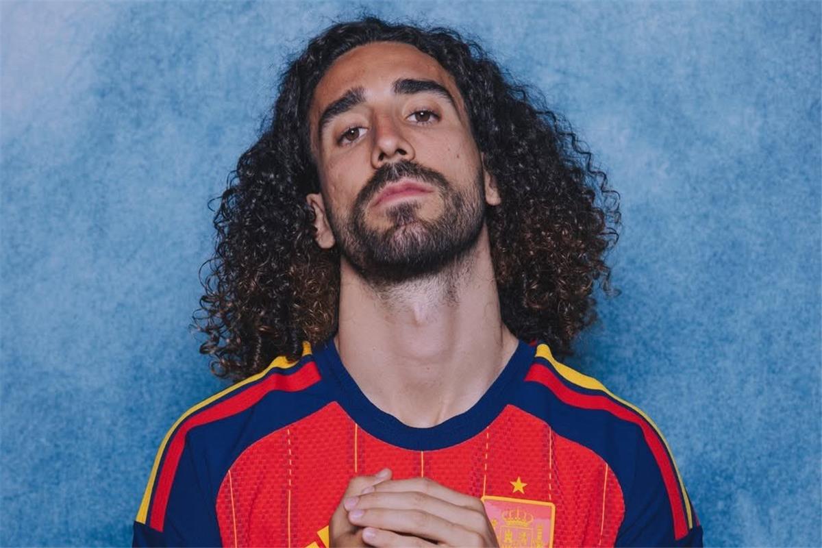 دي لا فوينتي يوضح موقفه من انتقال كوكوريلا إلى ريال مدريد