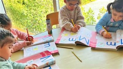 ضرب الأطفال يضعف التحصيل الدراسي ويزيد العدوانية بنسبة 35%
