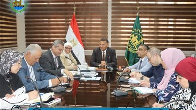محافظ القليوبية يعقد اجتماعا موسعا لمتابعة امتحانات الثانوية العامة وتطوير جزيرة الشعير