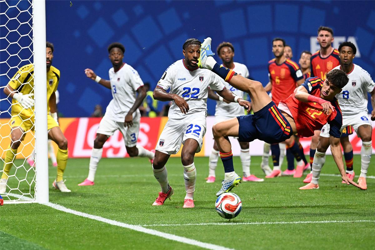 رجل مباراة إسبانيا والرأس الأخضر في كأس العالم