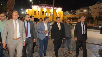 محافظ القليوبية يشارك الجماهير مباراة مصر وبلجيكا ويكرم وليد الفرماوي