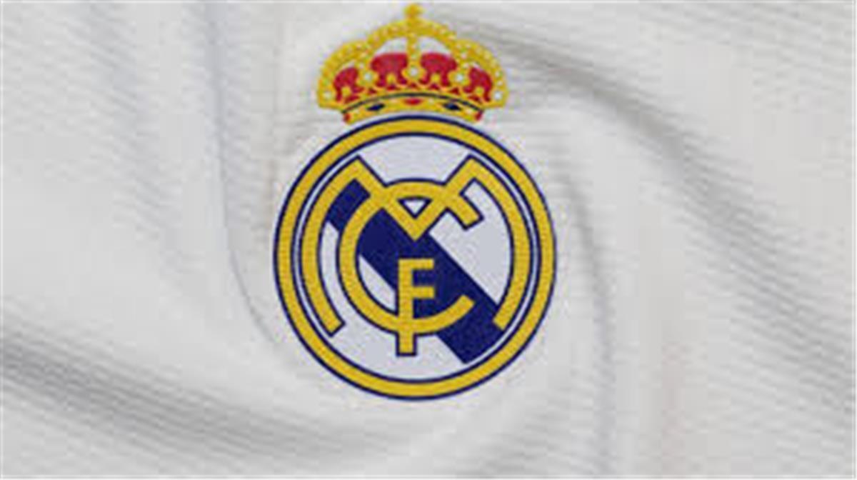 رسميًا | ريال مدريد يعلن تجديد عقد لاعب الفريق