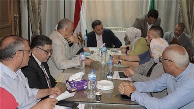 حسام عبد الفتاح يتابع شكاوى المواطنين في الخانكة ويوجه بحلول فورية