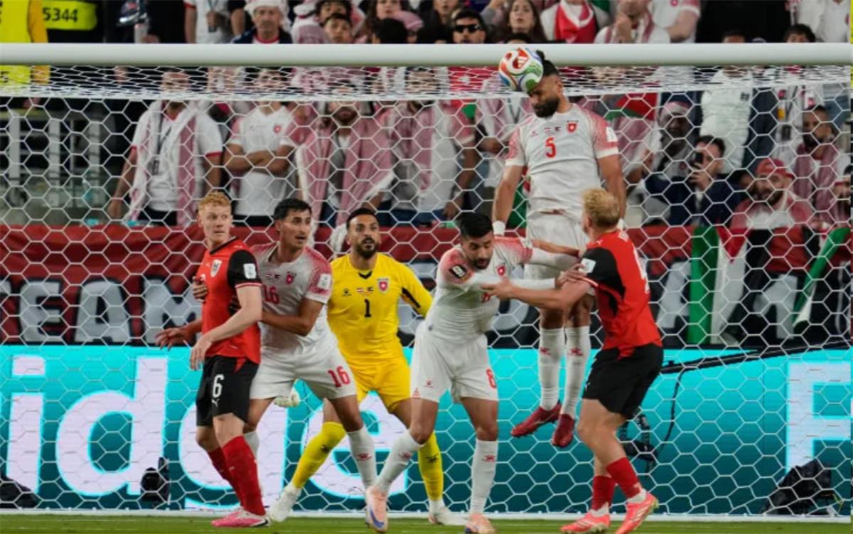 فيديو | بنيران صديقة.. الأردن يستقبل الهدف الثاني أمام النمسا في كأس العالم